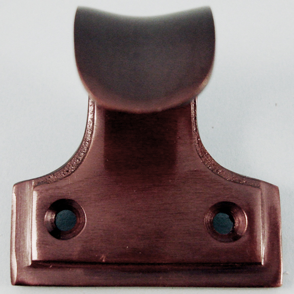 THD166/BRO • Imitation Bronze • Stepped Edge Hook Pattern Cast Sash Lift